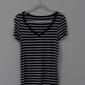 Navy and white stripped t shirt